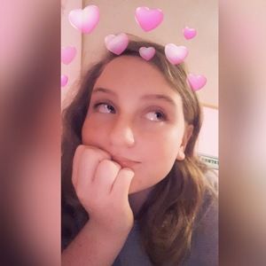 Meet your Posher, Mackenzie